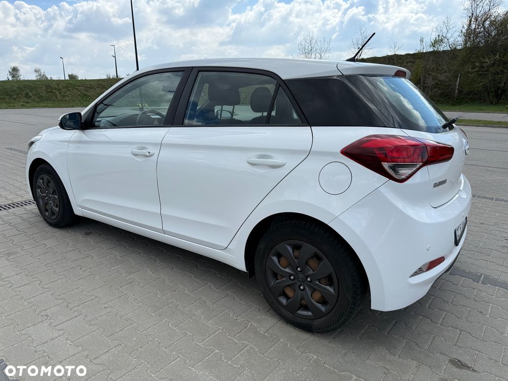 Hyundai i20 1.2 Classic Plus - 4