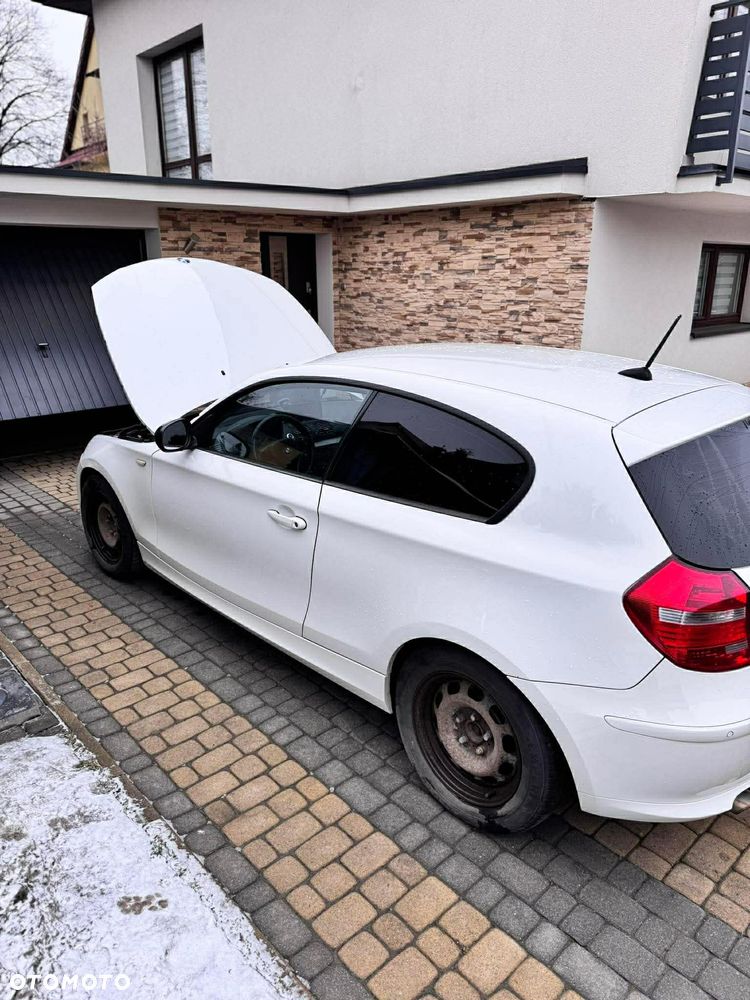 BMW Seria 1 - 12