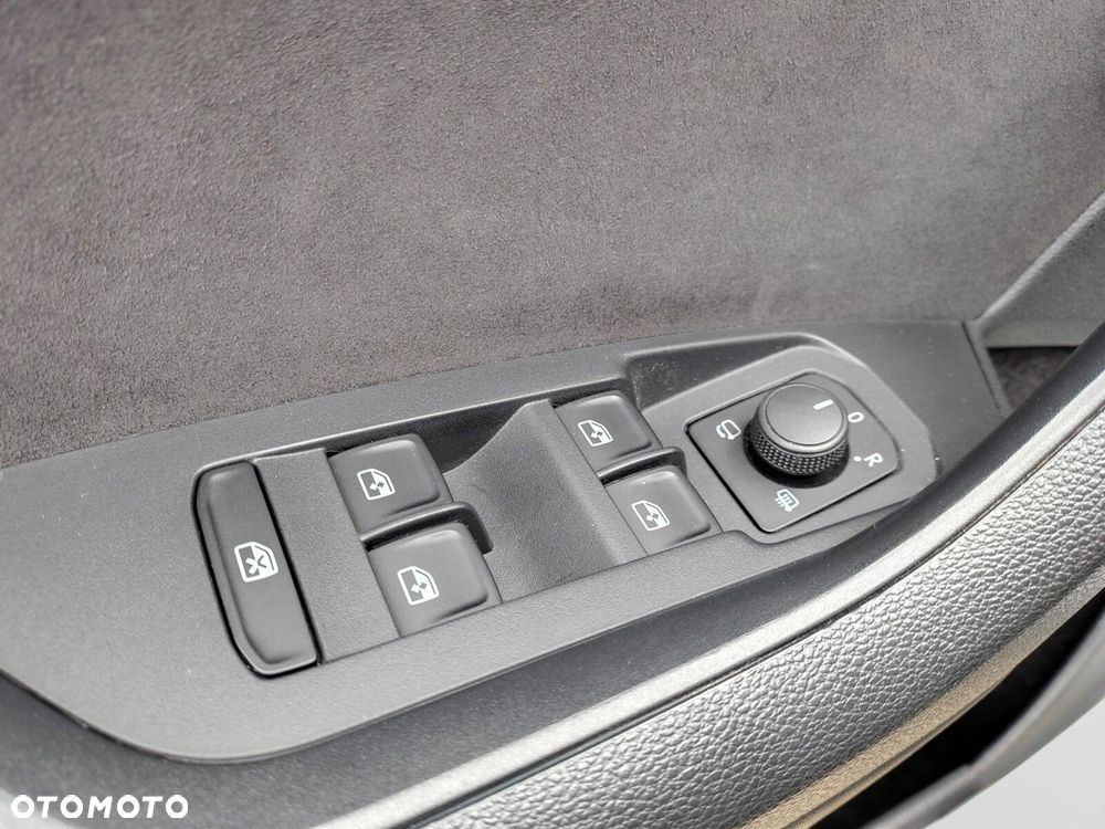 Skoda Kodiaq 2.0 TSI 4x4 Sportline DSG 7os - 27