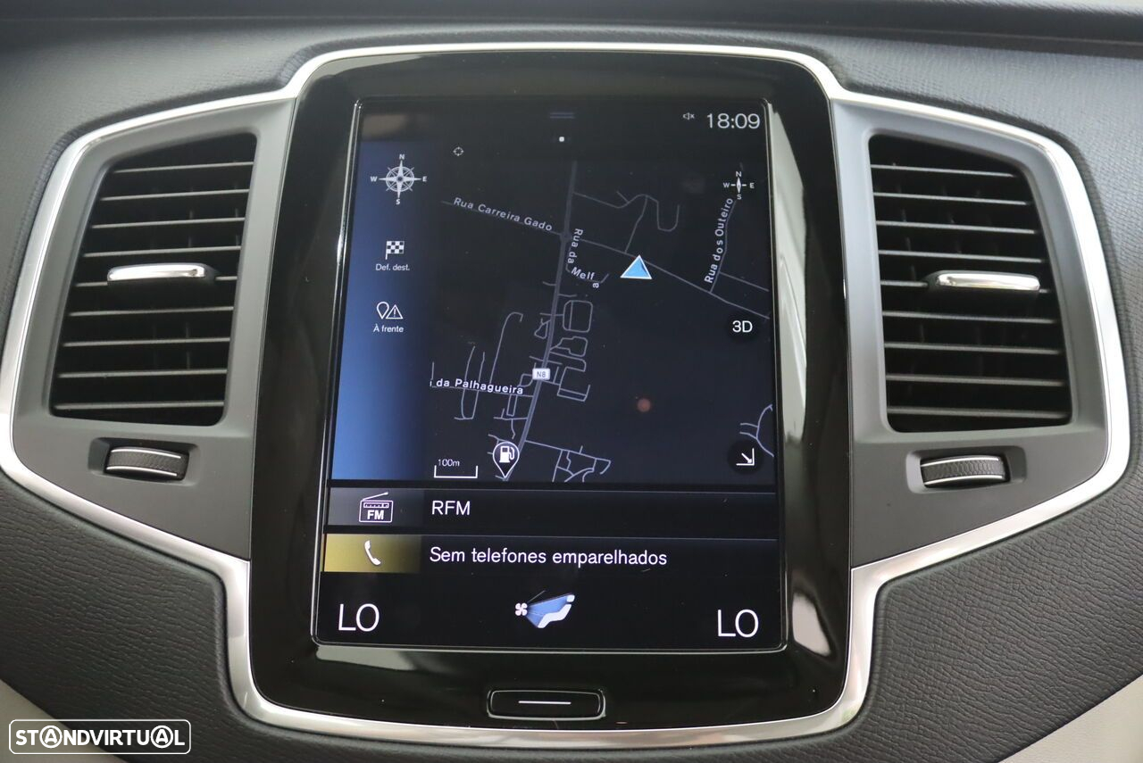 Volvo XC 90 - 7