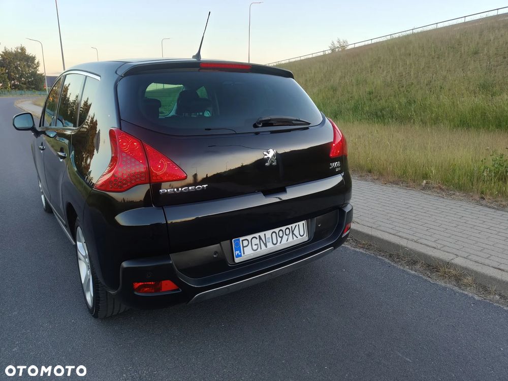 Peugeot 3008 HDi FAP 150 Roland Garros - 5