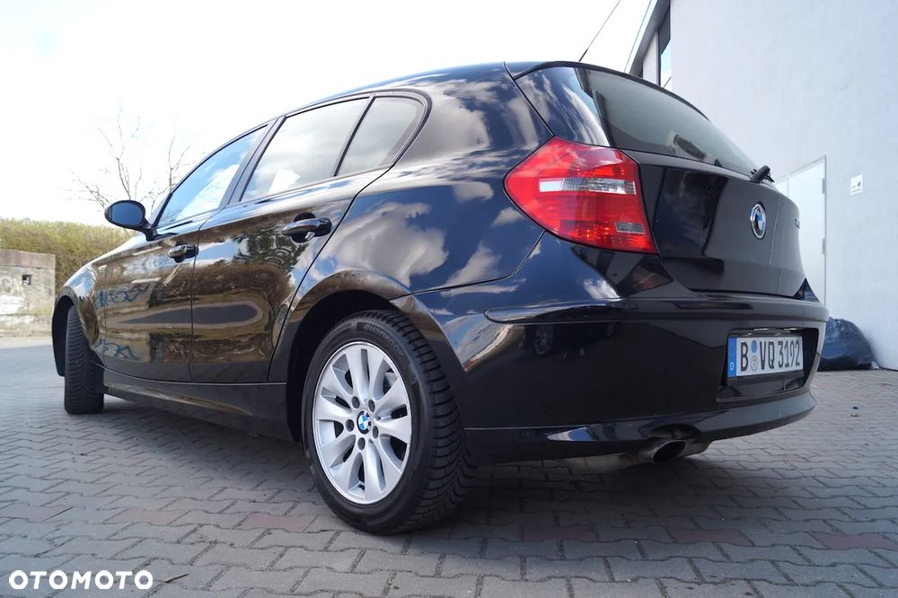 BMW Seria 1 116i - 15