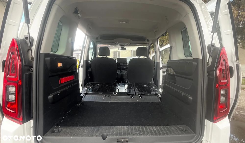 Toyota Proace City Verso 1.5 D-4D Family - 19