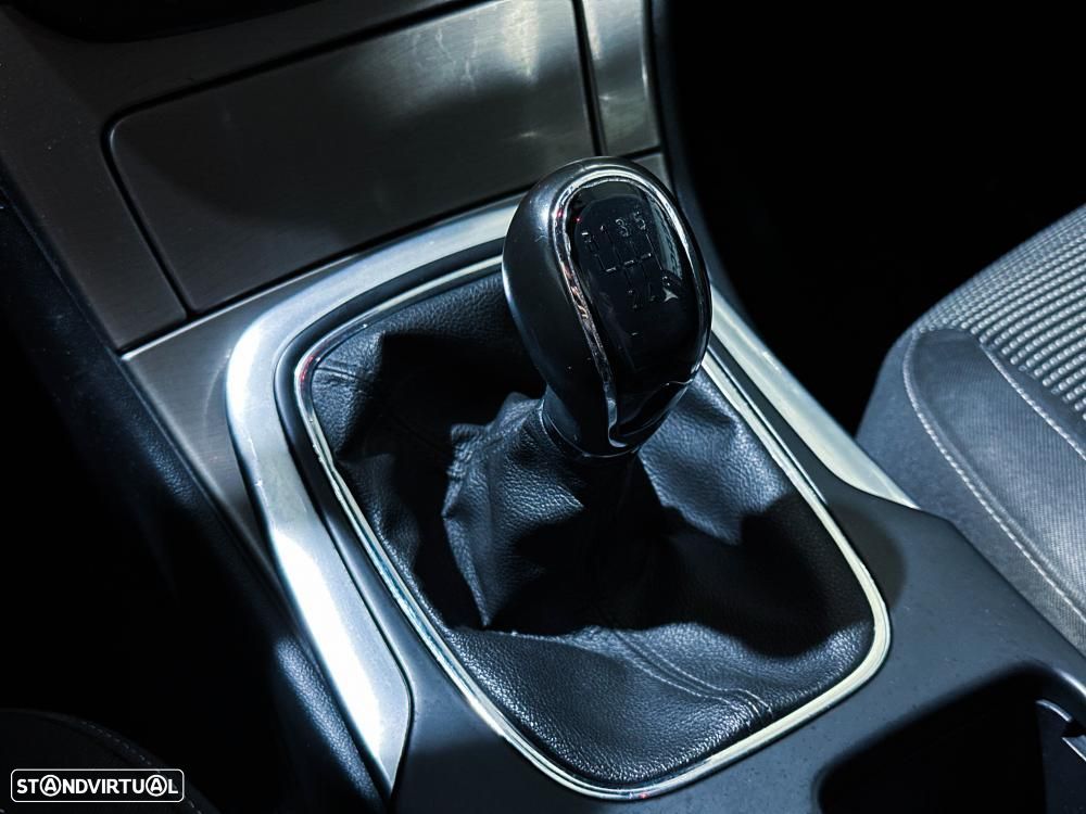 Opel Insignia - 45