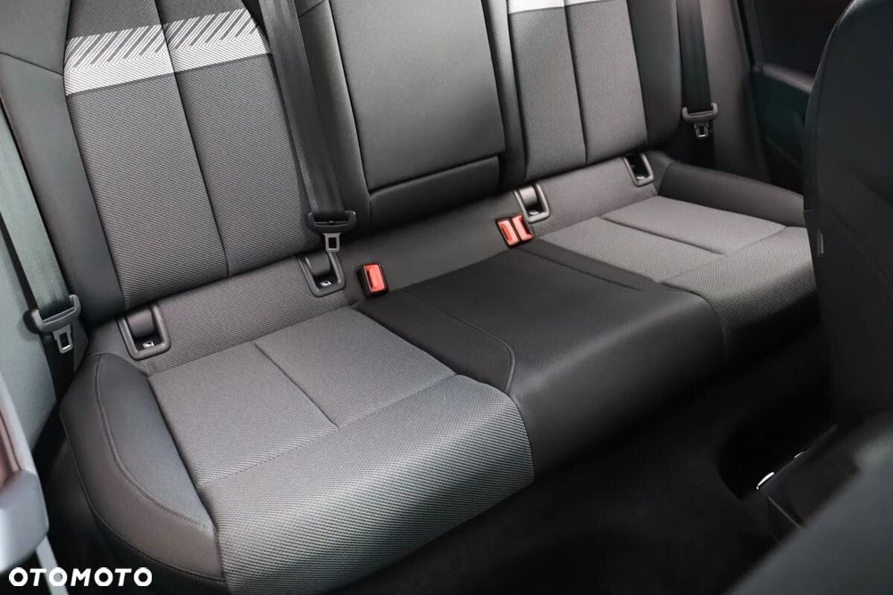 Audi A3 Sportback - 16