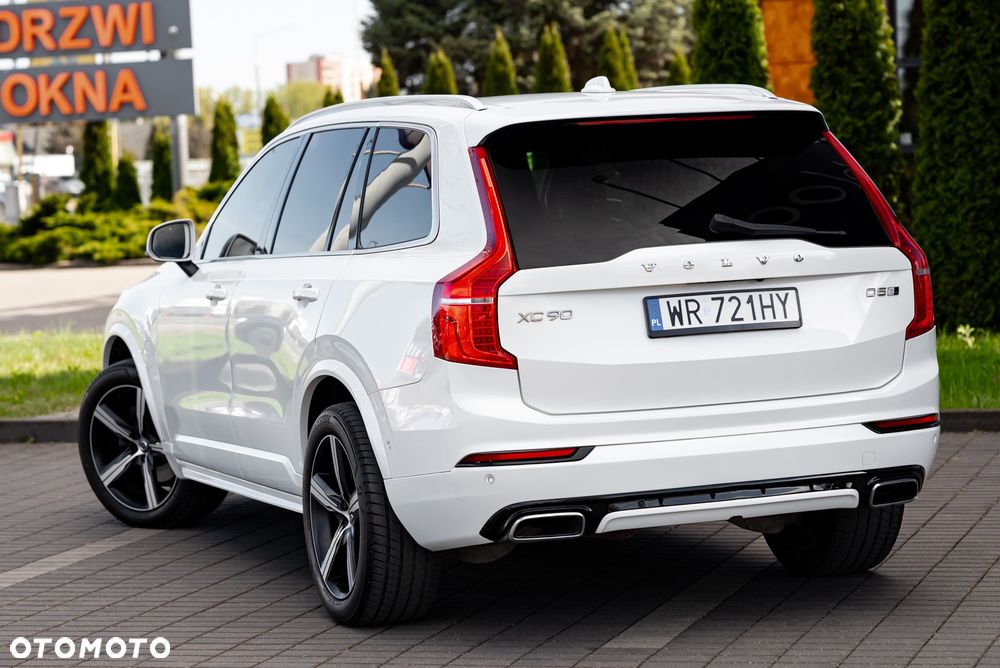 Volvo XC 90 - 7