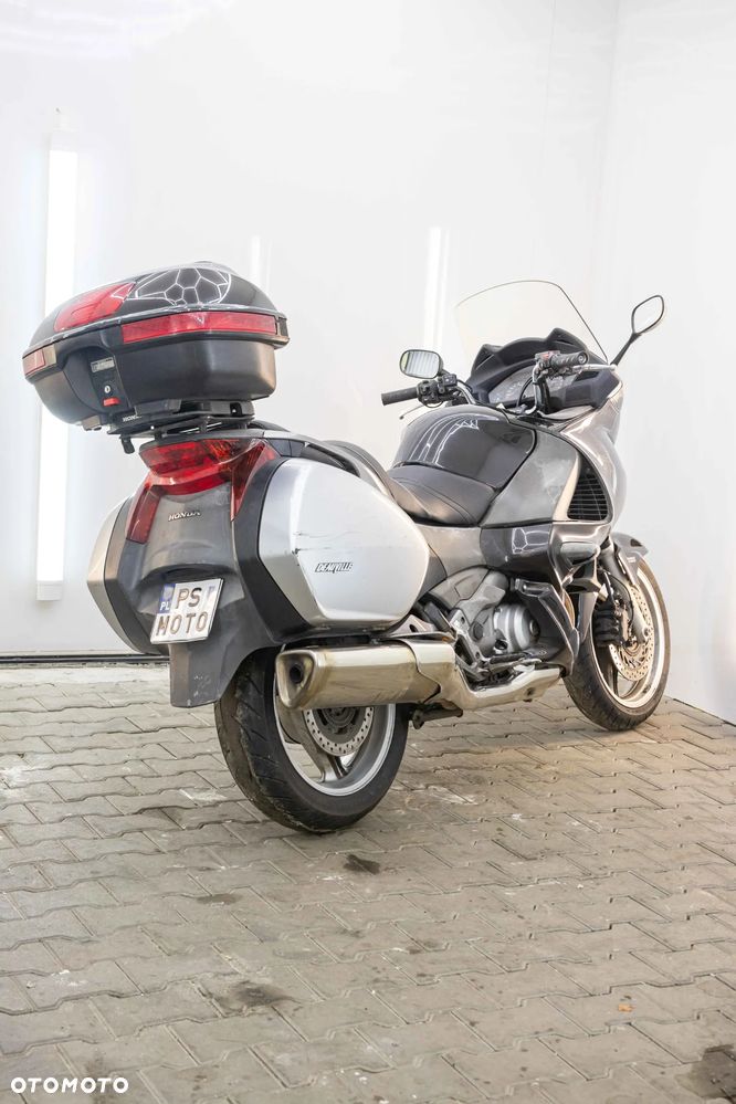 Honda NT - 7