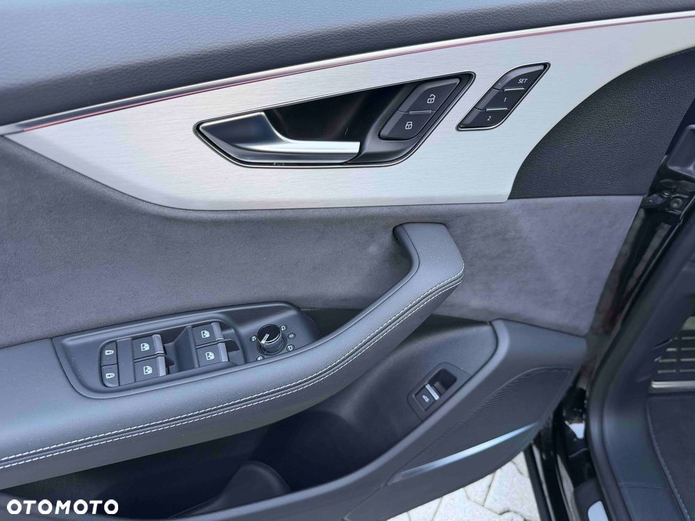 Audi Q8 50 TDI mHEV Quattro Tiptronic - 23