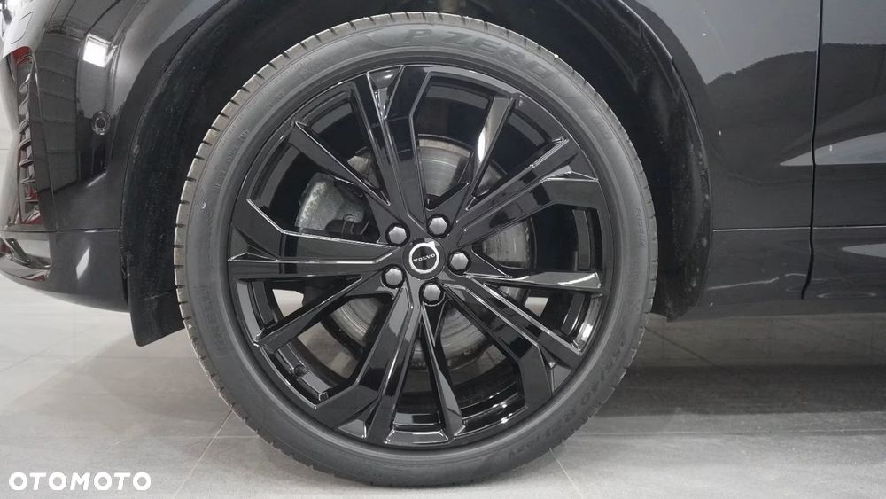 Volvo XC 60 B5 B AWD Ultra Black Edition - 9