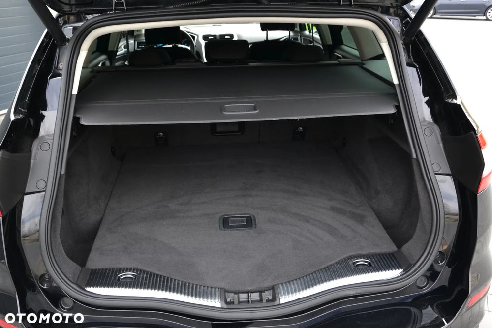 Ford Mondeo 2.0 TDCi Titanium PowerShift - 9