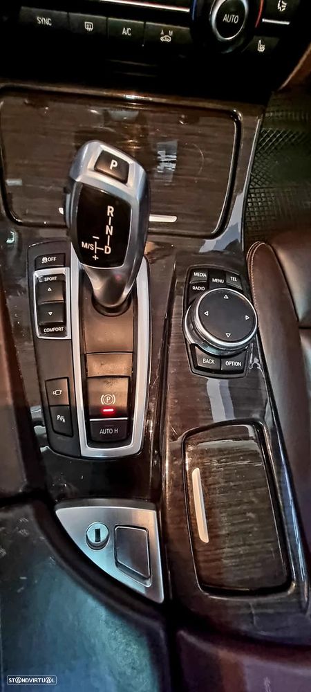 BMW 520 d Aut. Luxury Line - 13