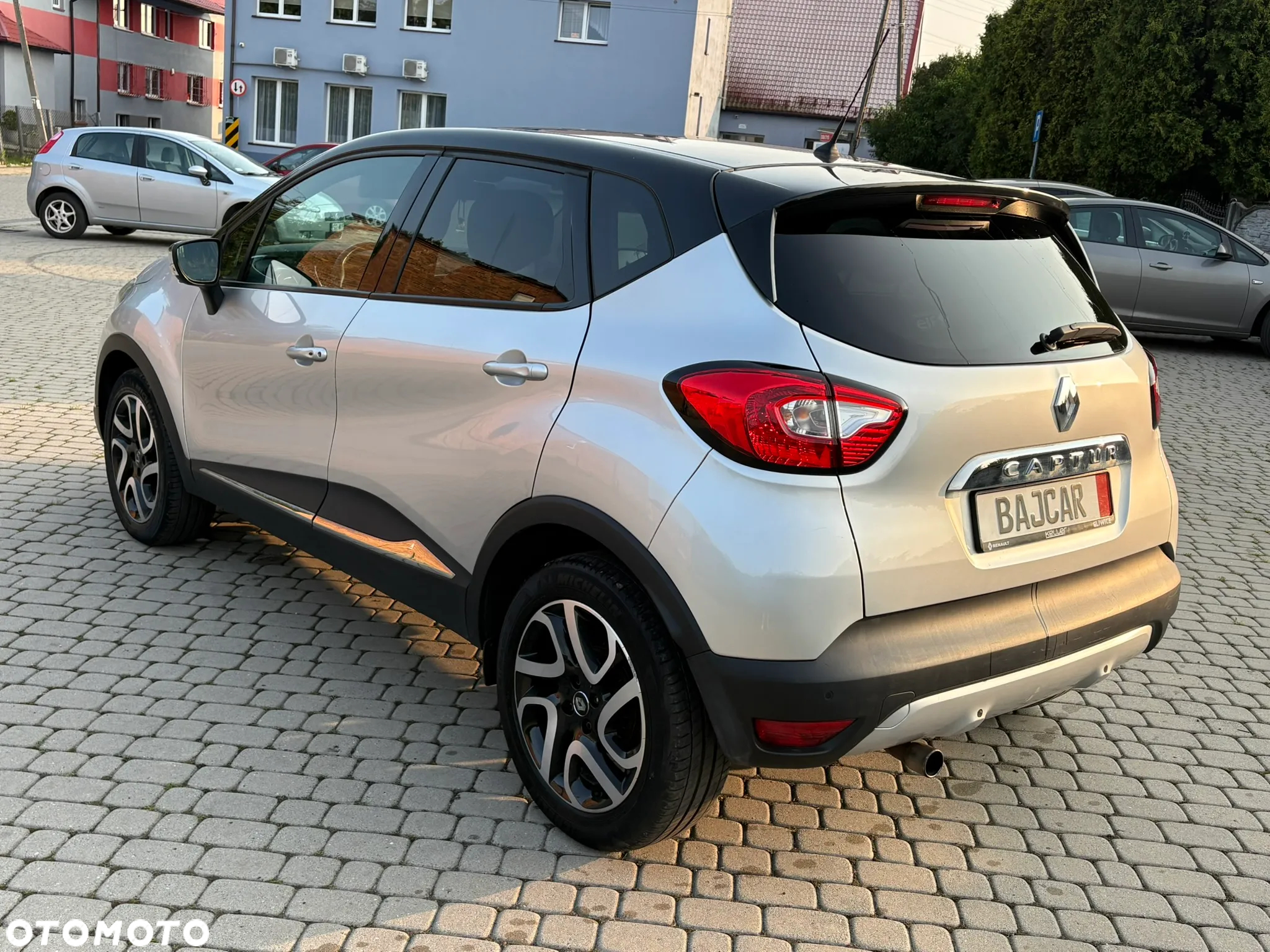 Renault Captur (ENERGY) TCe 90 INTENS - 5
