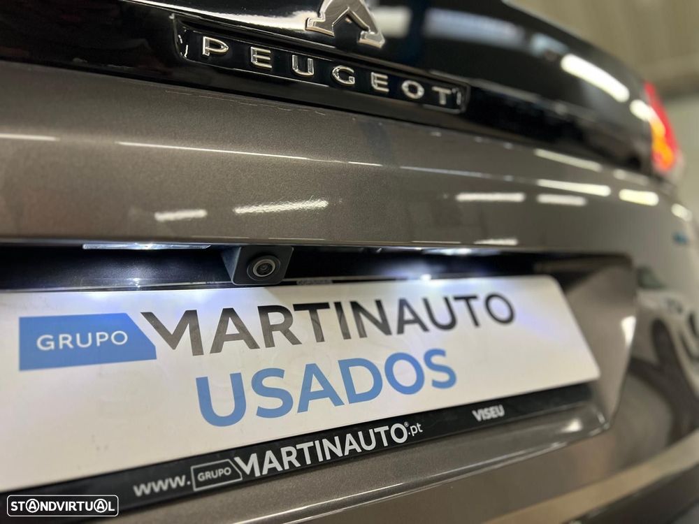 Peugeot 3008 1.6 Hybrid GT Pack e-EAT8 - 9