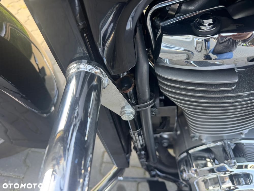 Suzuki VL 800 Volusia - 20