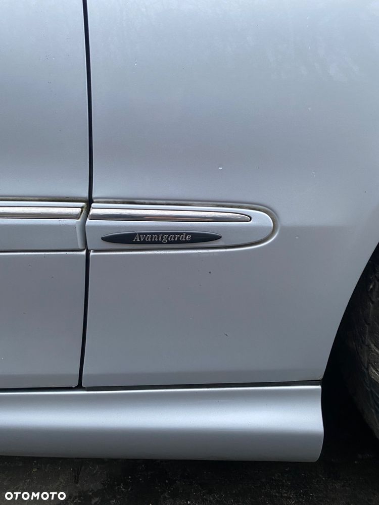 Mercedes-Benz CLK - 5