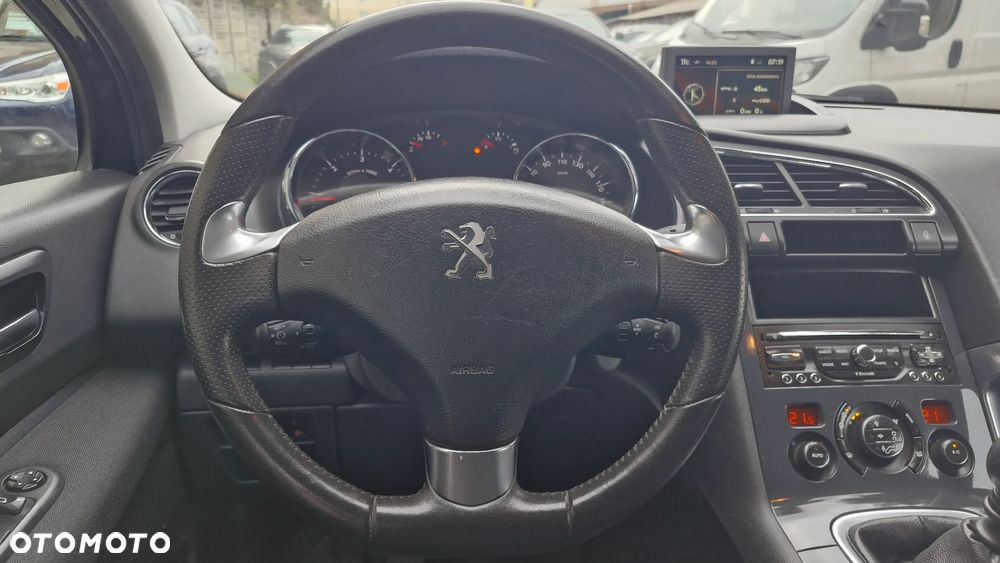 Peugeot 3008 - 18