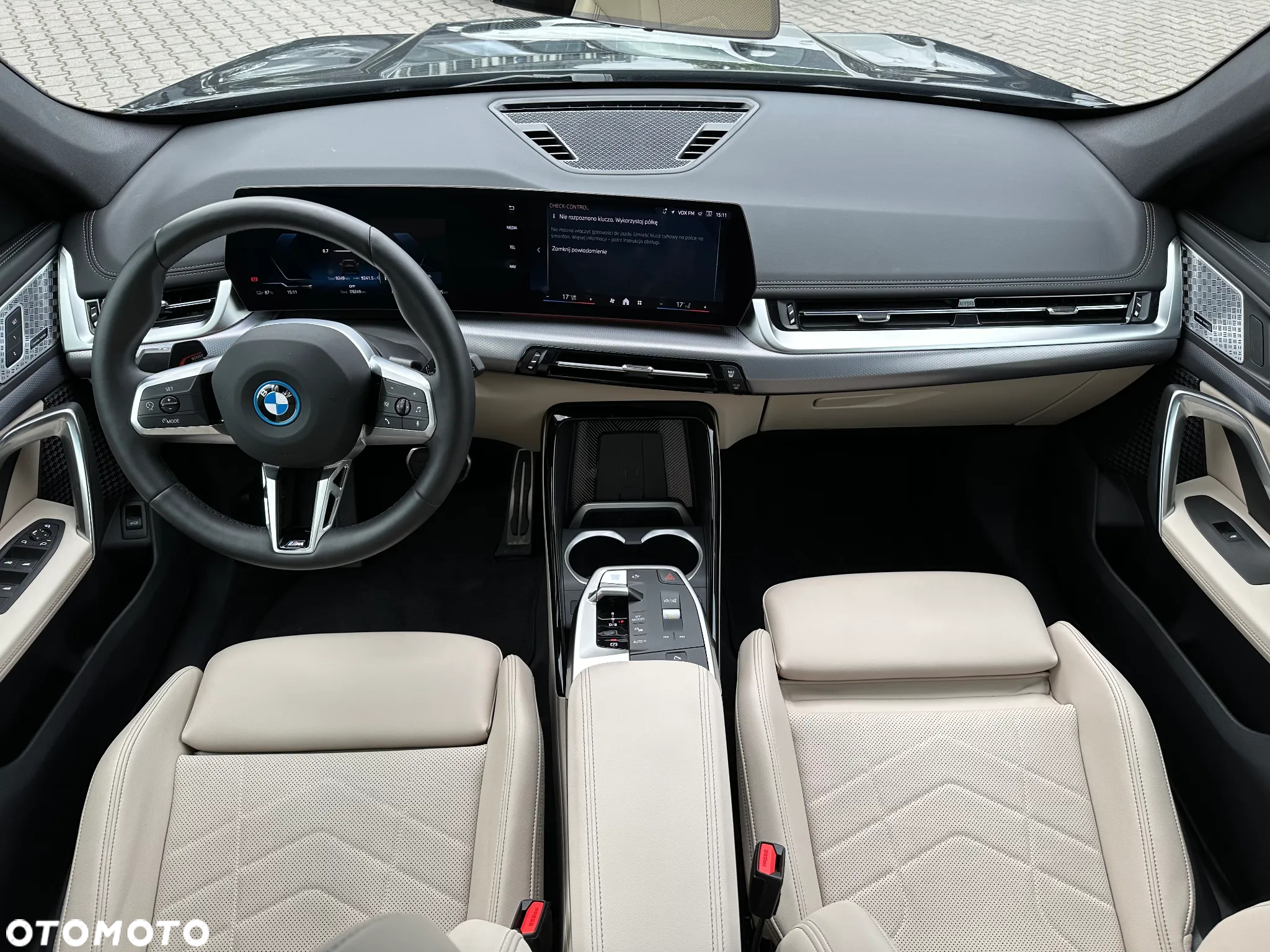 BMW iX1 xDrive30 66.5kWh M Sport Edition - 8
