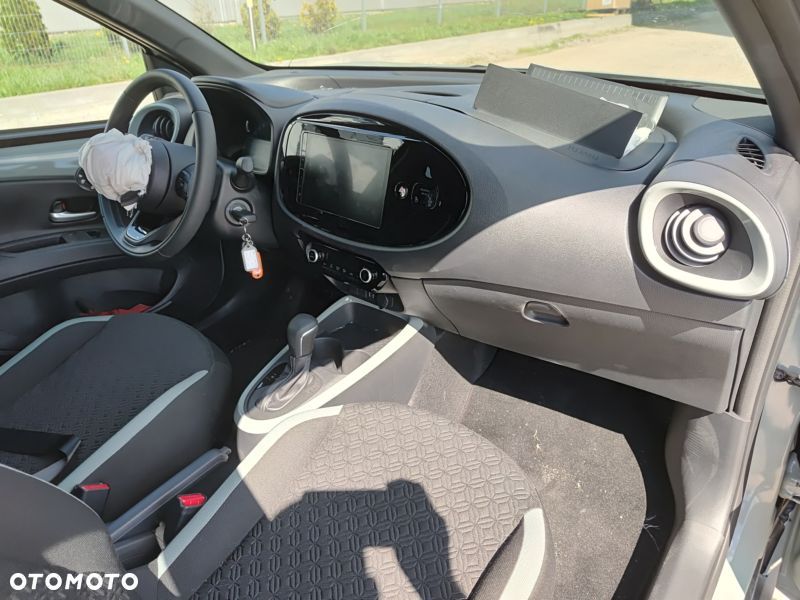 Toyota Aygo X - 30
