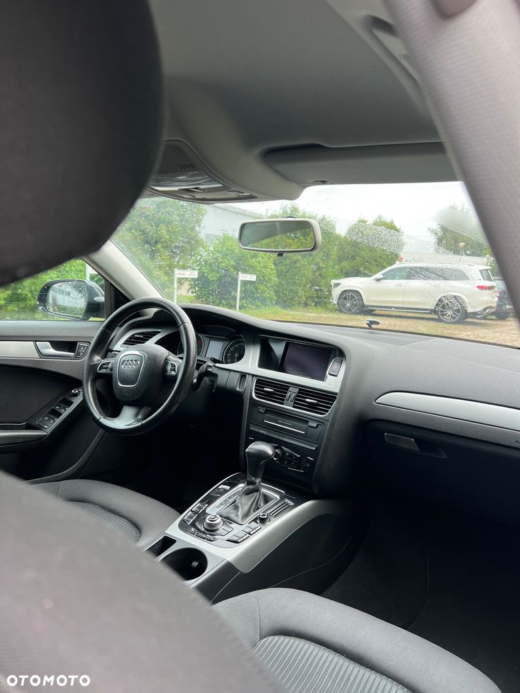 Audi A4 Avant 2.0 TDI Multitronic - 7