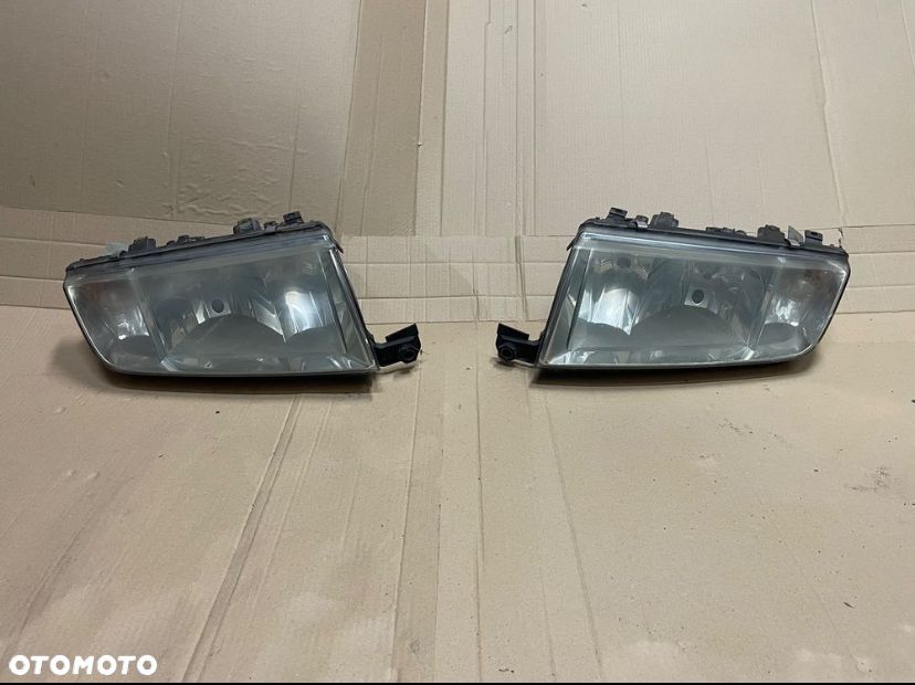 Reflektor lampa przód lewa prawa skoda fabia I 1 - 1