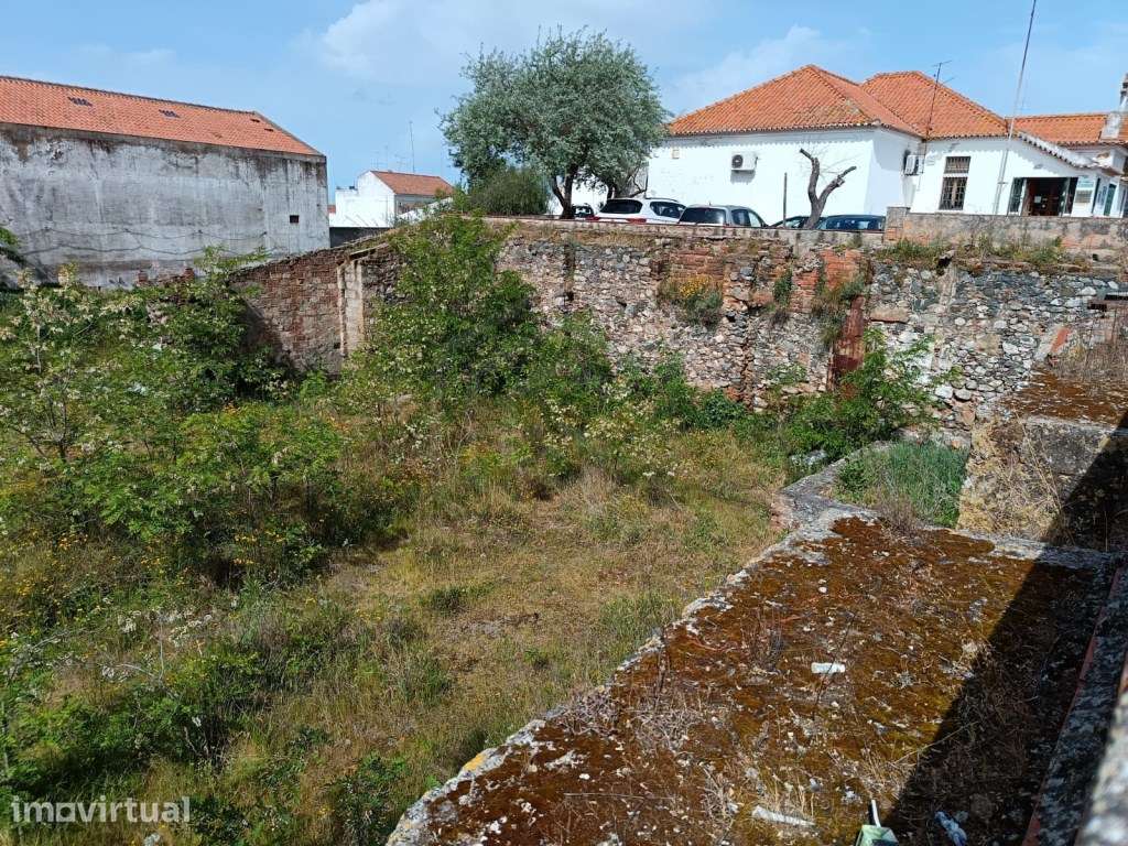 Terreno para construção em altura, urbano, Beja - Grande imagem: 3/25