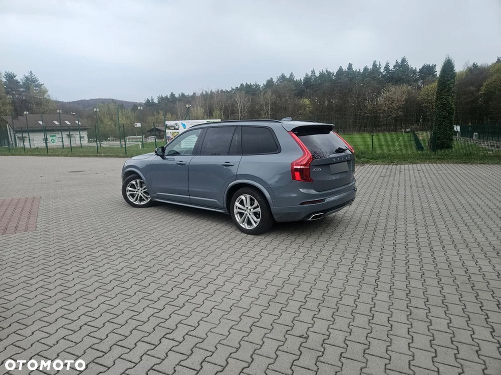 Volvo XC 90 D5 AWD R-Design - 4