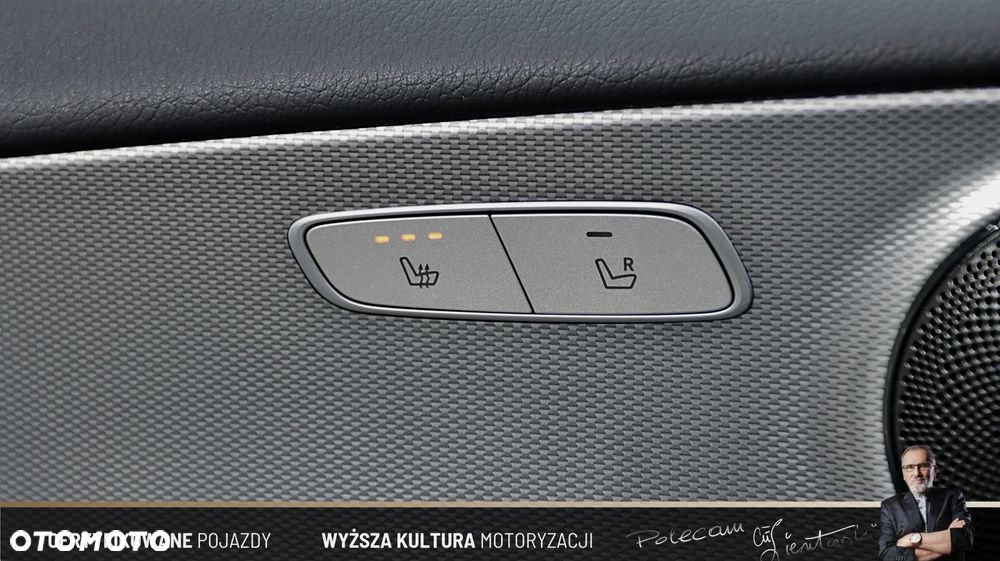 Mercedes-Benz Klasa E 220 d 4-Matic 9G-TRONIC - 28