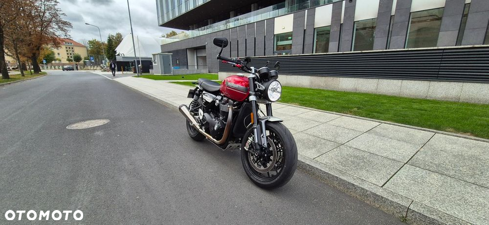 Triumph Speed Twin - 8