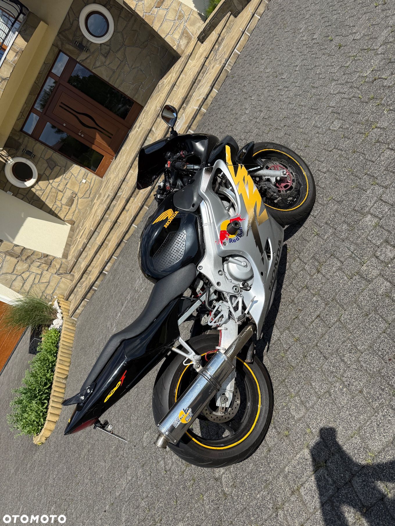 Honda CBR - 1