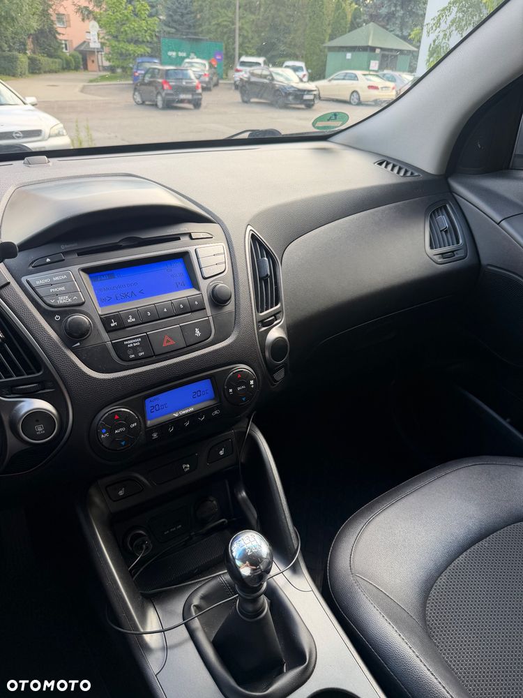 Hyundai ix35 1.6 2WD Fifa World Cup Edition - 14