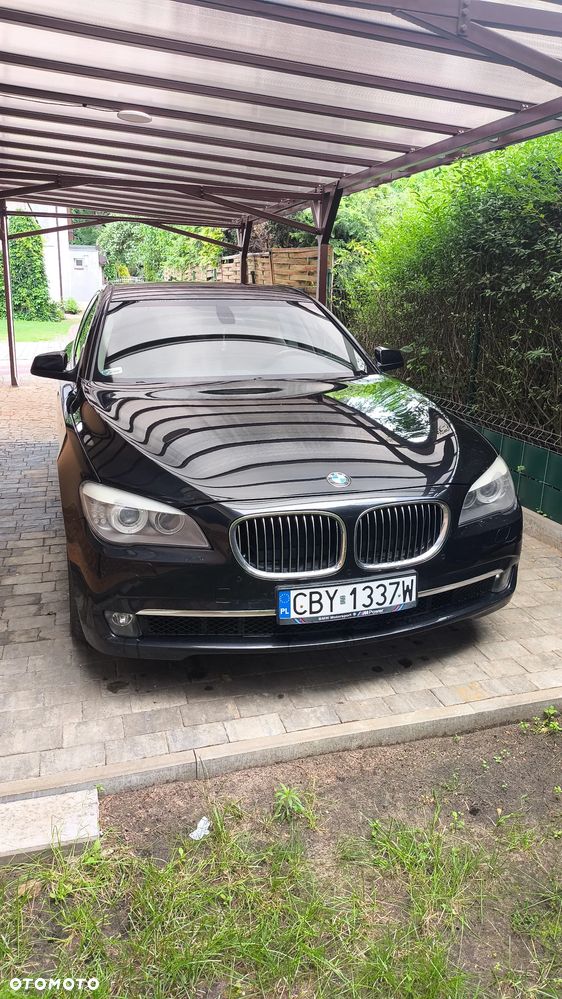 BMW Seria 7 740d xDrive - 2