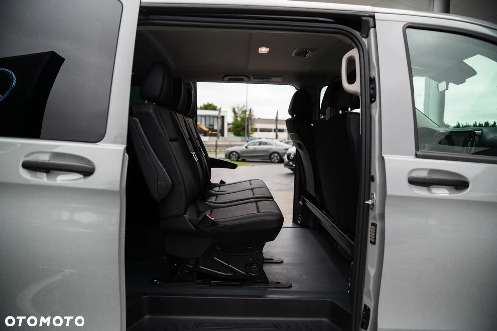 Mercedes-Benz eVito Tourer - 26