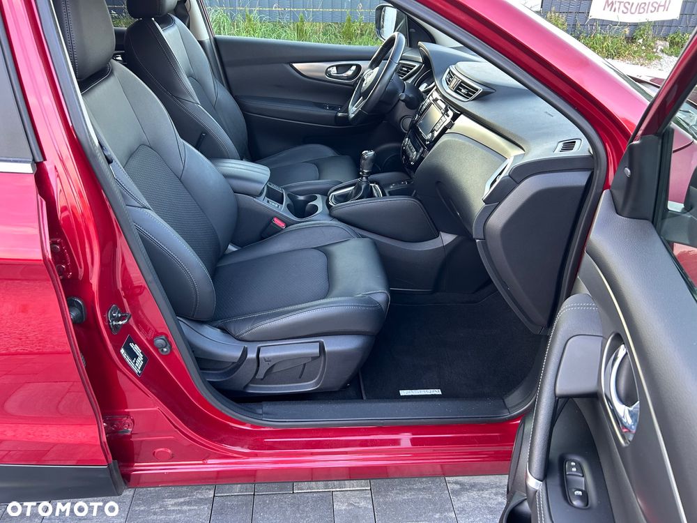 Nissan Qashqai 1.6 DIG-T Tekna - 9