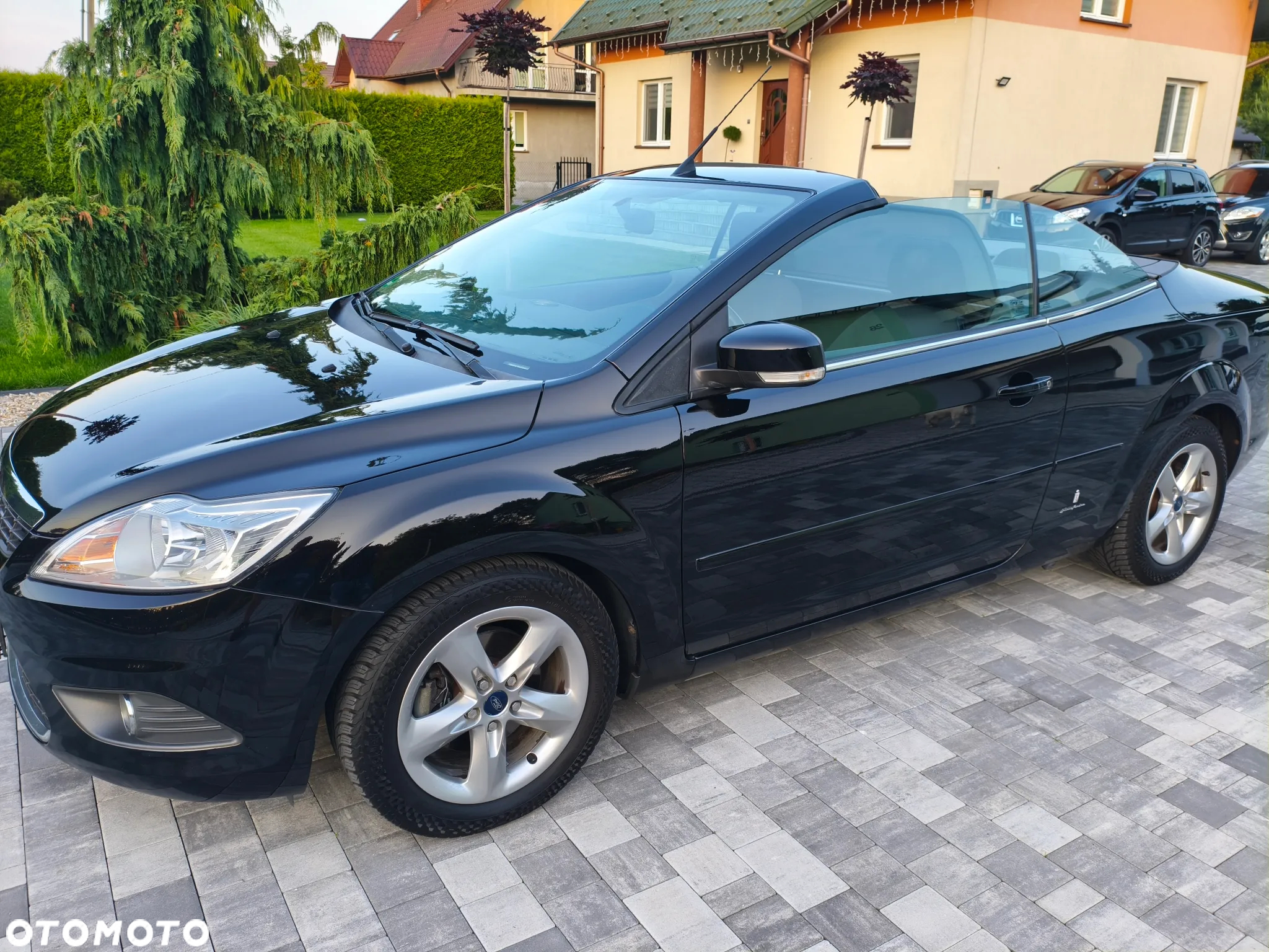 Ford Focus Coupe-Cabriolet 1.6 16V Trend - 3