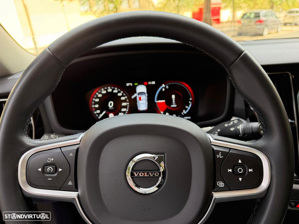Volvo V60 2.0 T6 AWD TE Inscription Expression - 19