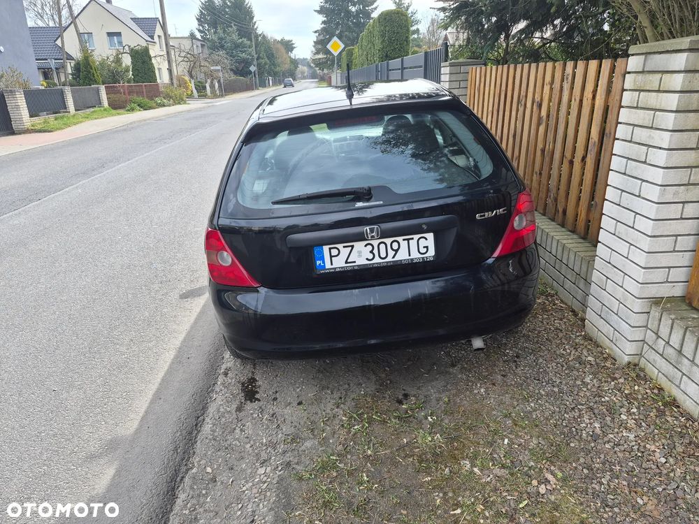 Honda Civic 1.4i S - 1