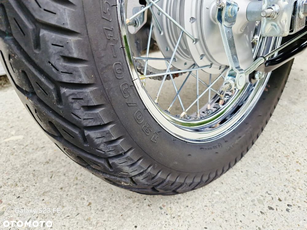 Suzuki Intruder - 21