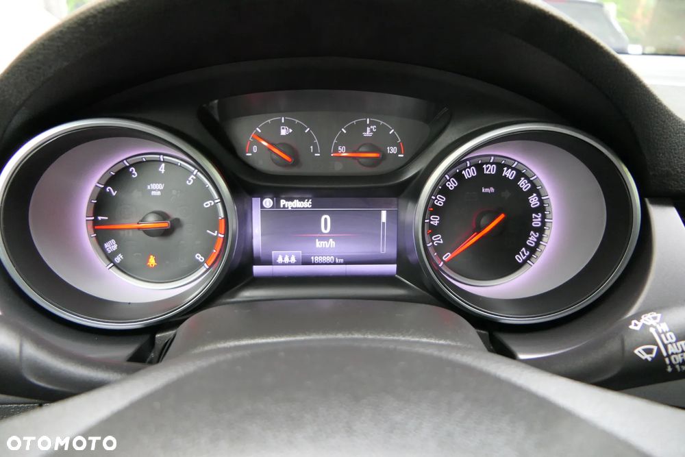 Opel Astra 1.4 Turbo Dynamic - 24