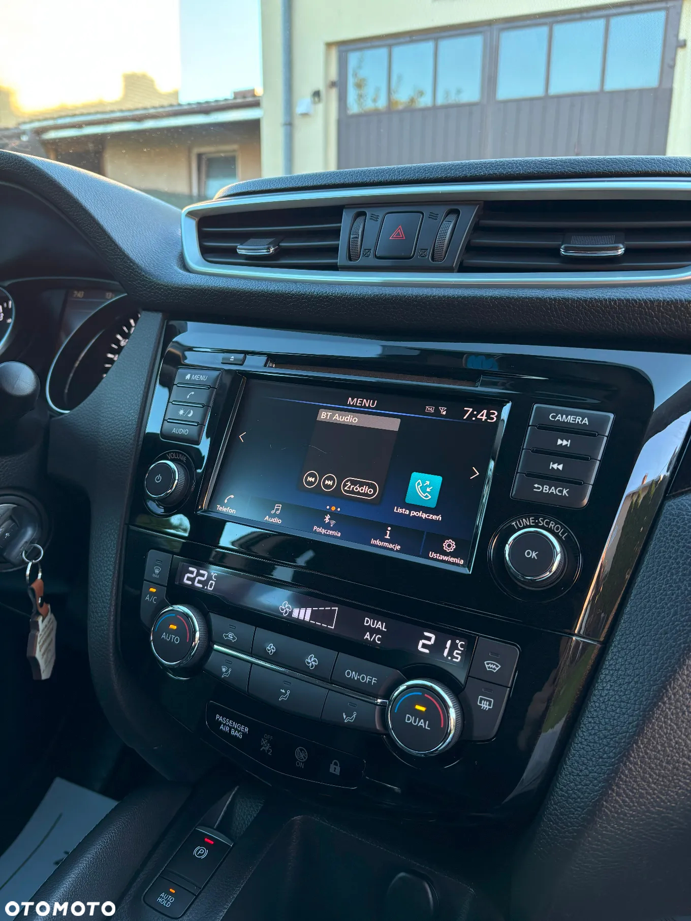 Nissan Qashqai 1.3 DIG-T N-Connecta - 19