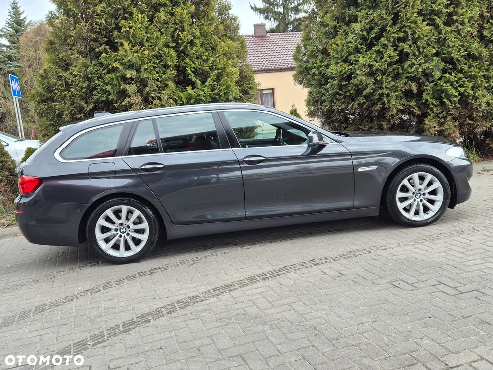 BMW Seria 5 520i - 14