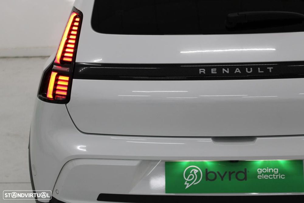 Renault 5 52 kWh Iconic Cinq Autonomia Conforto — fotografia 7