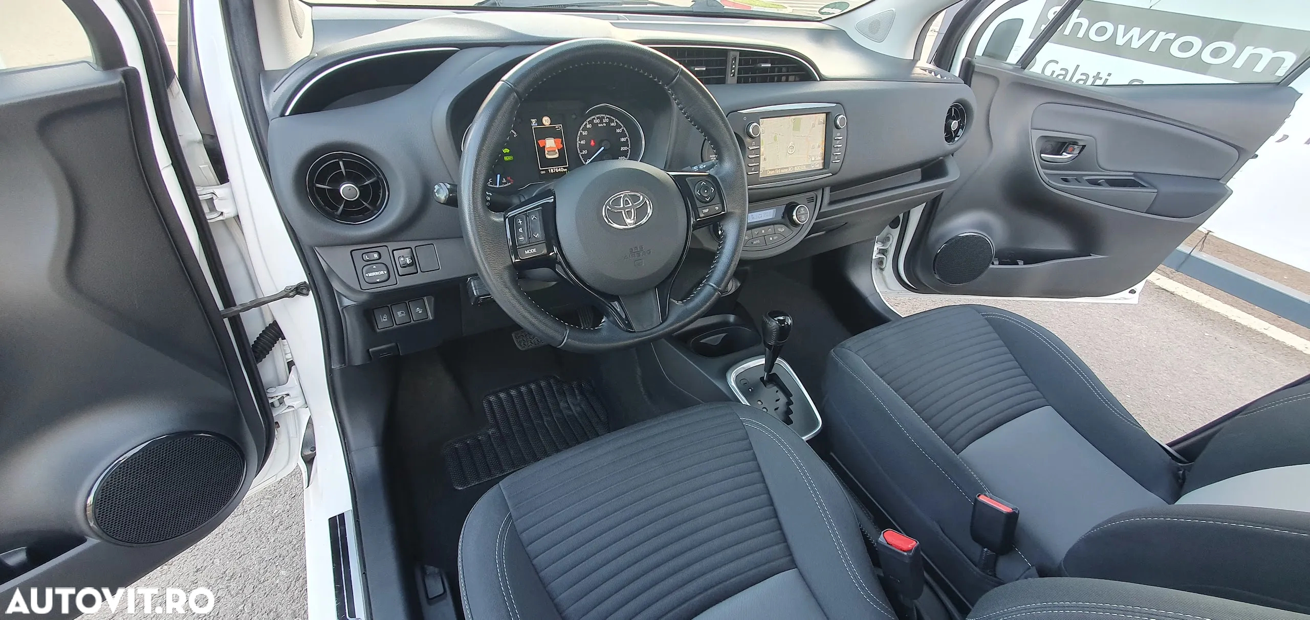 Toyota Yaris Hybrid 1.5 VVT-i Y20 Team Deutschland - 19
