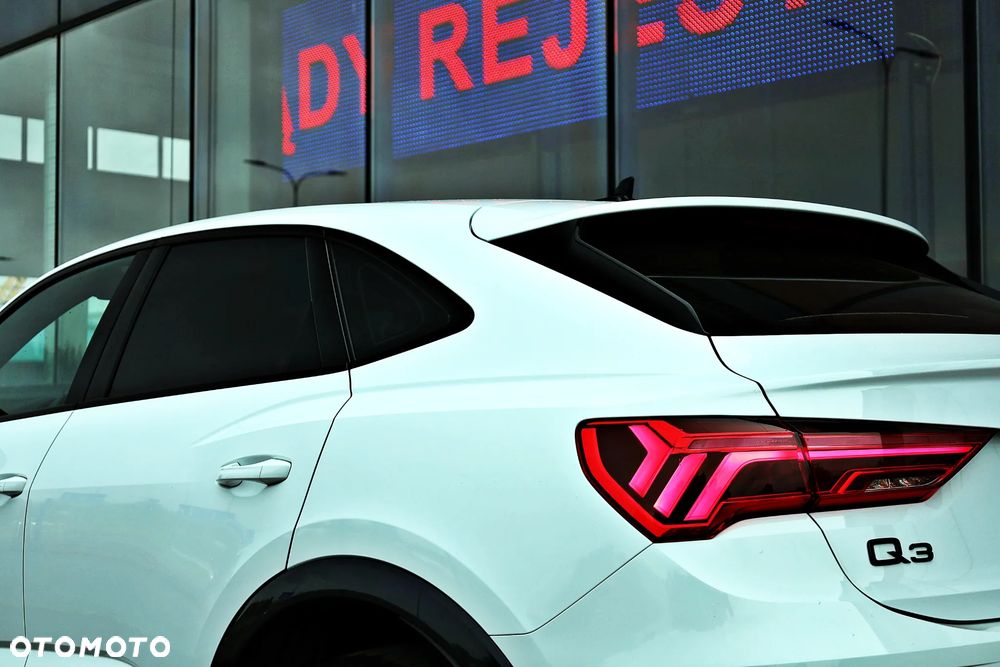 Audi Q3 Sportback 35 TFSI mHEV S-Line S tronic - 12