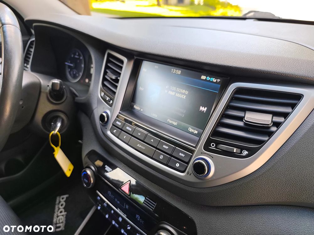 Hyundai Tucson blue 1.7 CRDi 2WD Passion Plus - 16