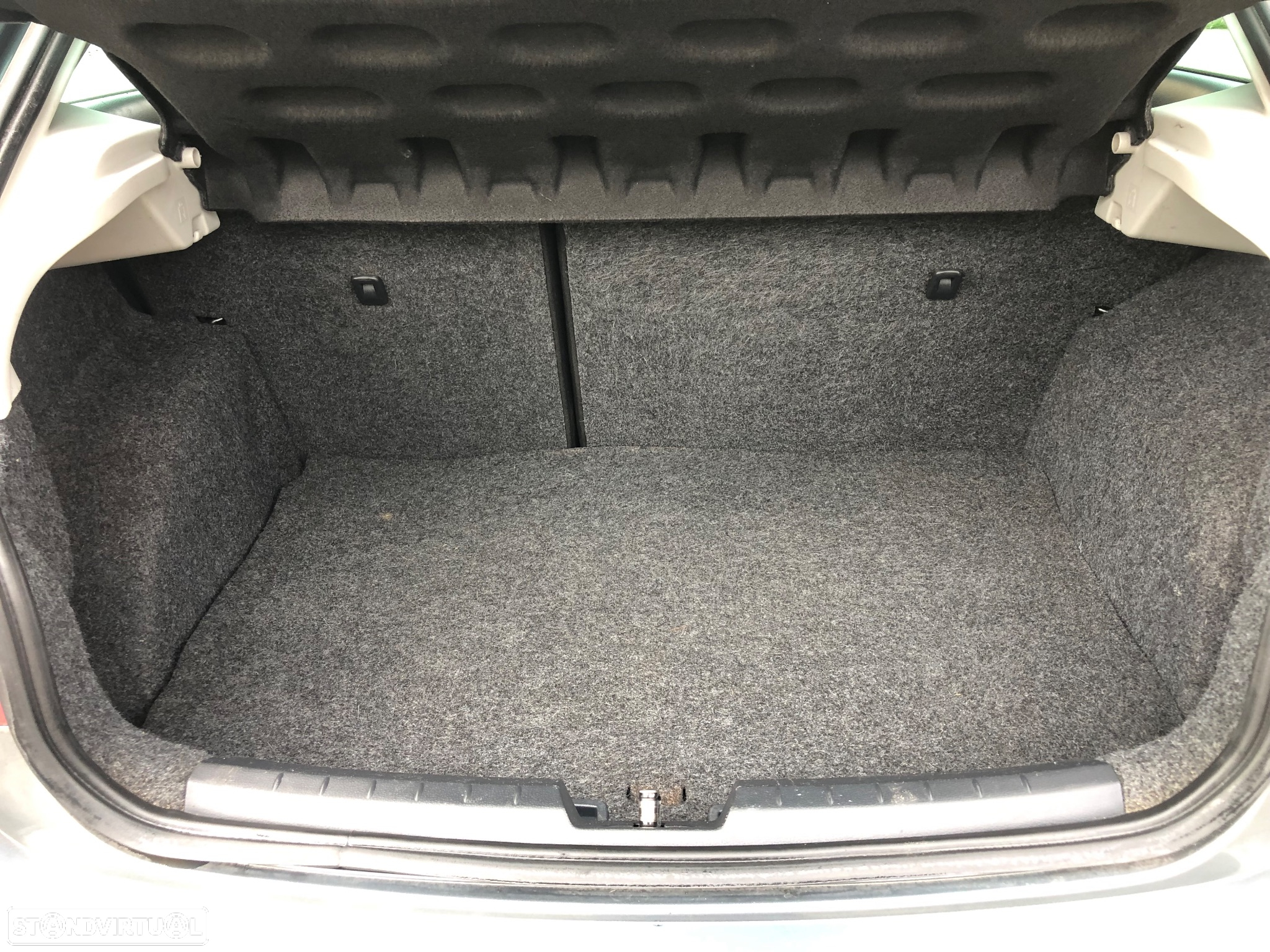 SEAT Ibiza SC 2.0 TDi FR - 7