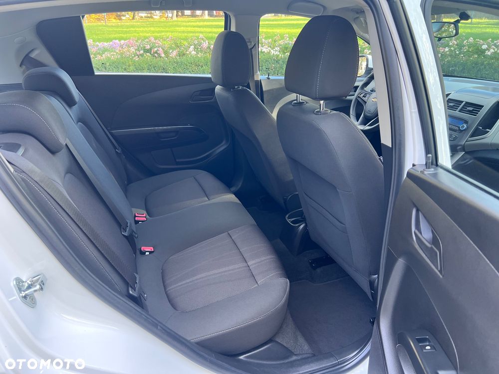 Chevrolet Aveo - 19