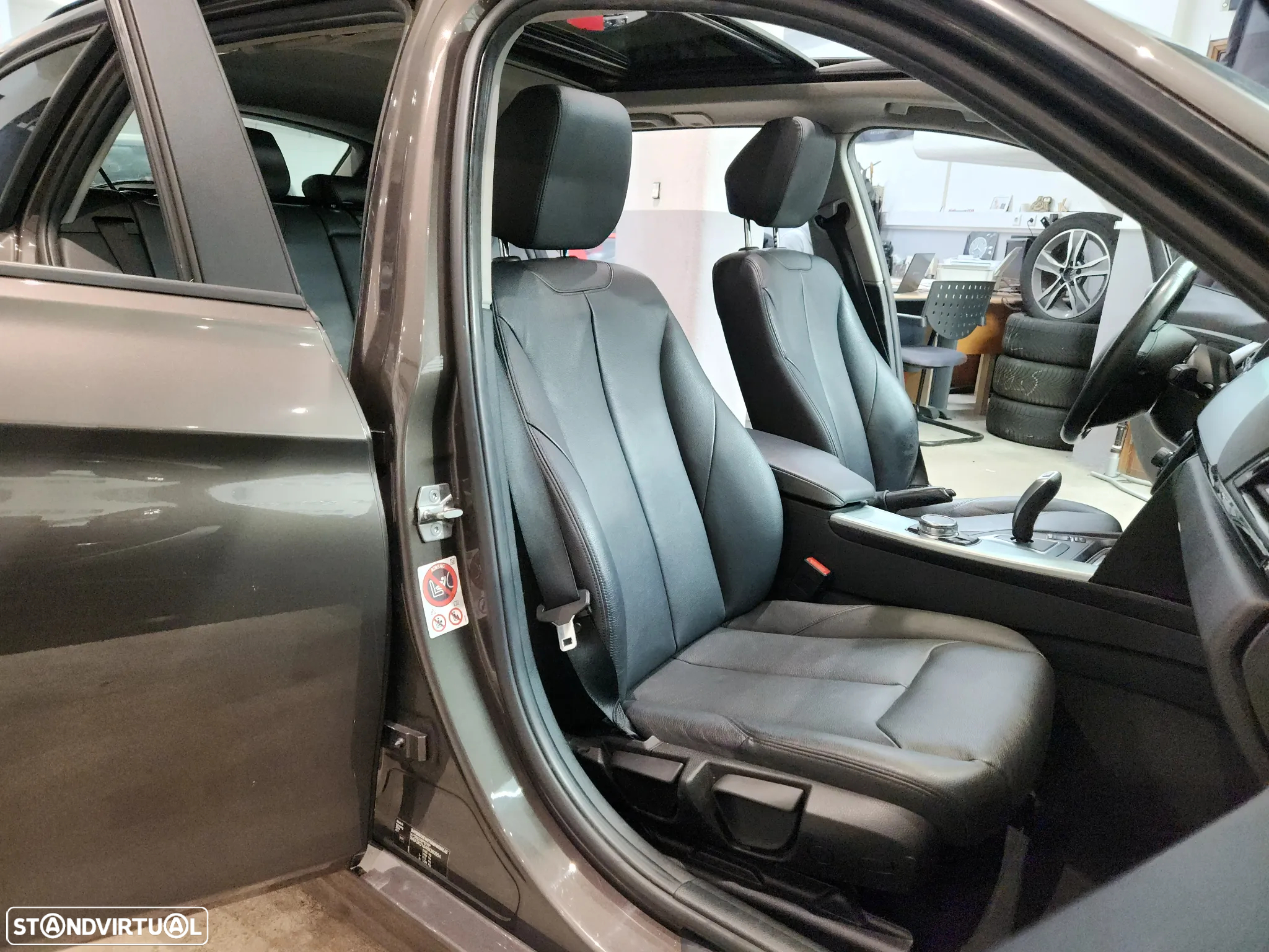 BMW 320 d Touring Aut. - 40