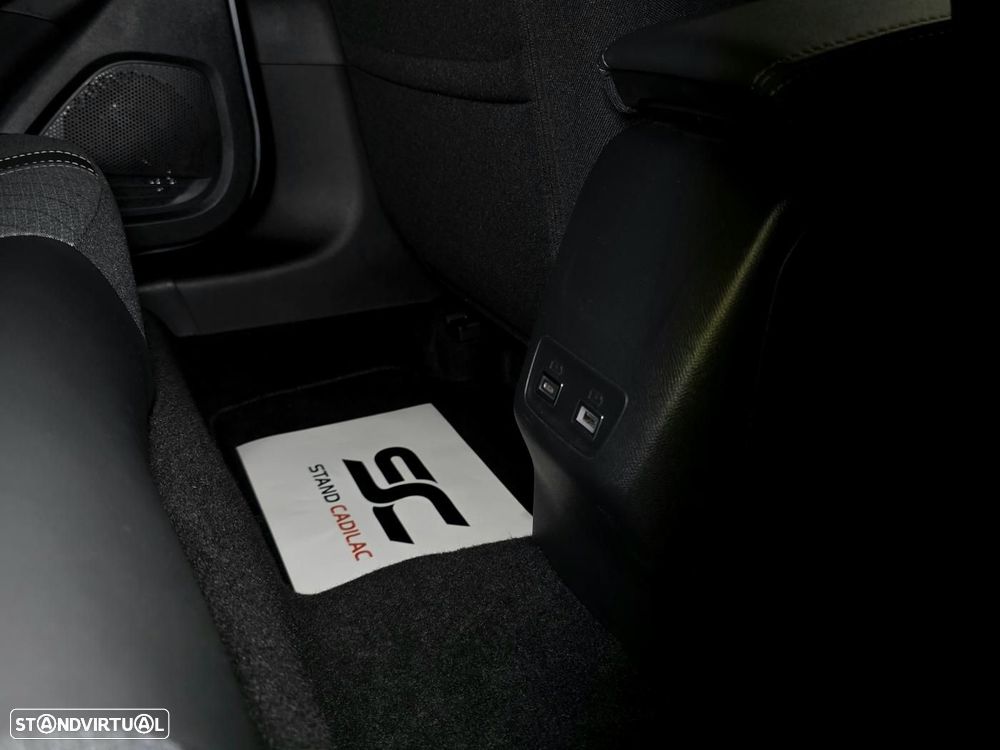 Peugeot e-208 51 kWh Allure - 39