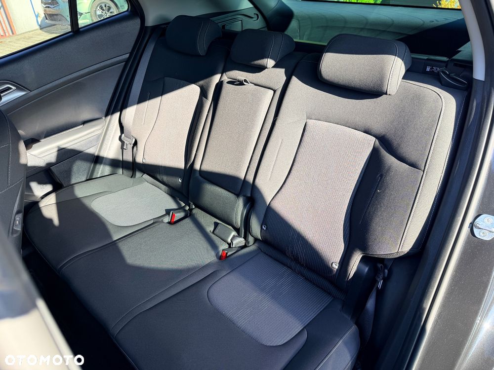 Kia Sportage 1.6 T-GDI HEV L 2WD - 16