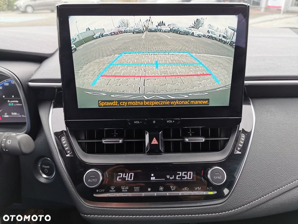 Toyota Corolla 1.8 Hybrid Comfort - 23